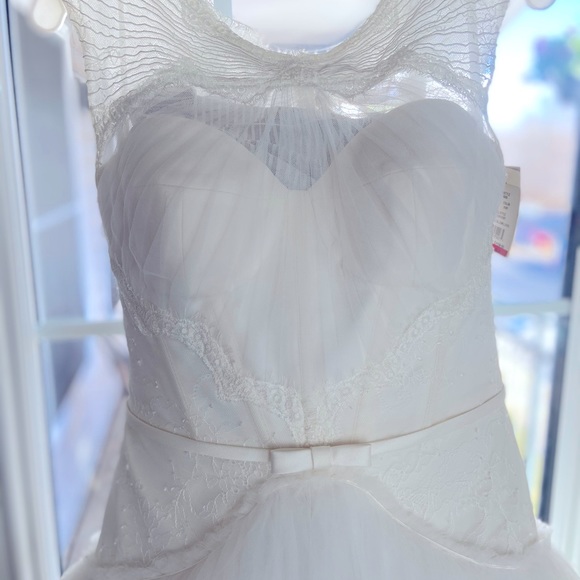 Zac Posen-Truly-Ivory Lace and Tulle Ballgown NWT - Picture 6 of 12